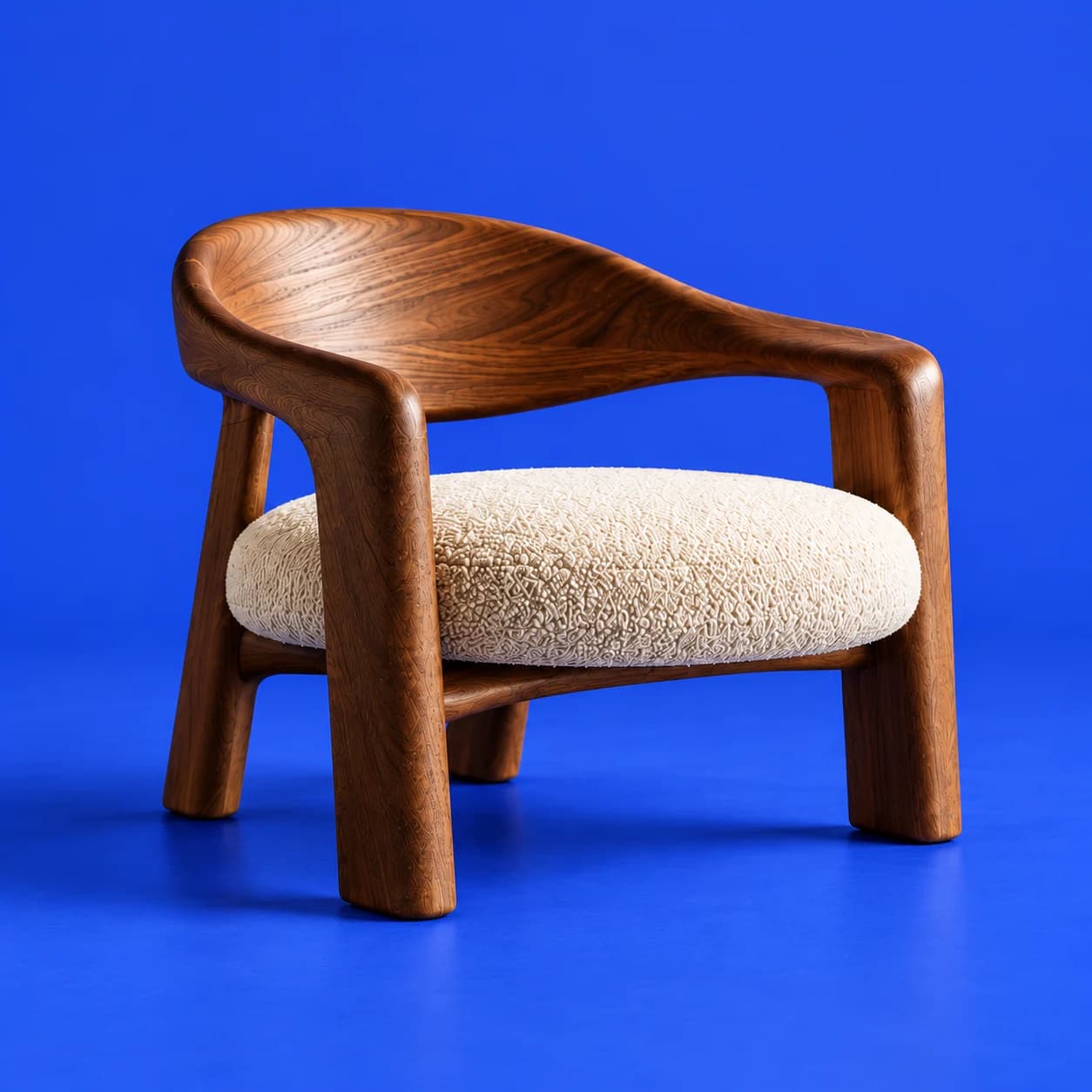 Arc lounge chair